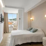 Luxury Romantic 45 Croisette Two Bedrooms