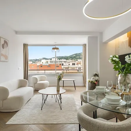 Luxury Romantic 45 Croisette Two Bedrooms * קאן