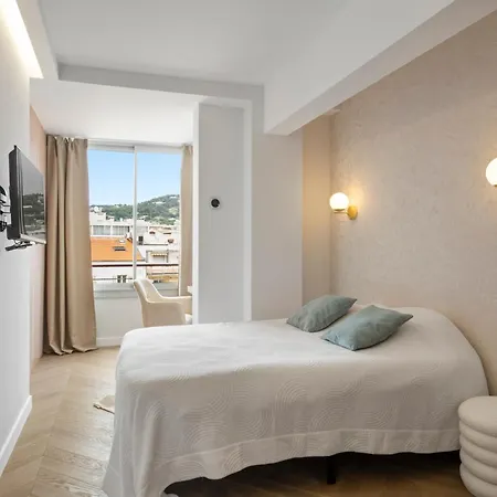 Luxury Romantic 45 Croisette Two Bedrooms